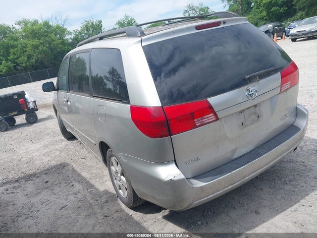 2004 Toyota Sienna Le მანქანა იყიდება აუქციონზე, vin: 5TDZA23C94S012933, აუქციონის ნომერი: 45369304