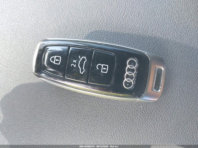 Продаж на аукціоні авто 2020 Audi Q7 Prestige 55 Tfsi Quattro Tiptronic, vin: WA1VXAF73LD007365, номер лоту: 45369378