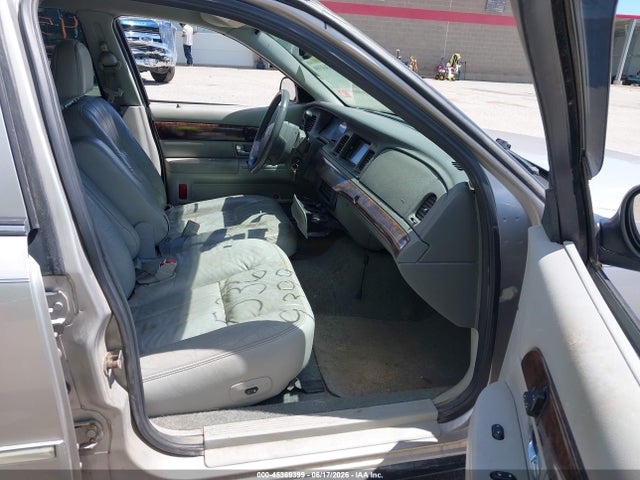 Продажа на аукционе авто 2005 Mercury Grand Marquis Ls/lse, vin: 2MEFM75WX5X660879, номер лота: 45369399