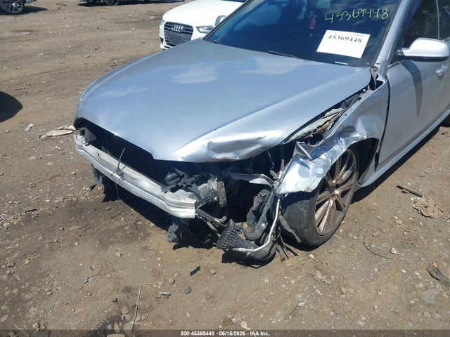 Продажа на аукционе авто 2016 Audi A4 2.0t Premium, vin: WAUAFAFL3GN003558, номер лота: 45369448