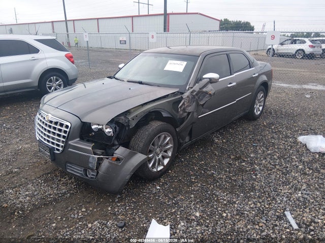 2010 Chrysler 300 Touring/signature Series/executive Series მანქანა იყიდება აუქციონზე, vin: 2C3CA5CV0AH167555, აუქციონის ნომერი: 45369456