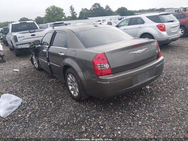 2010 Chrysler 300 Touring/signature Series/executive Series მანქანა იყიდება აუქციონზე, vin: 2C3CA5CV0AH167555, აუქციონის ნომერი: 45369456