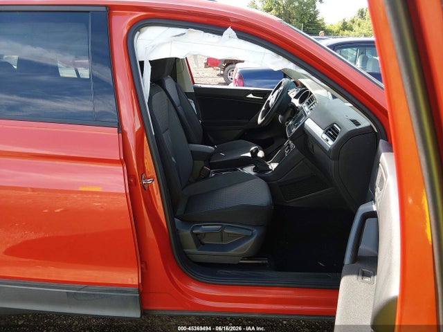 Продаж на аукціоні авто 2019 Volkswagen Tiguan 2.0t S, vin: 3VV1B7AXXKM099026, номер лоту: 45369494