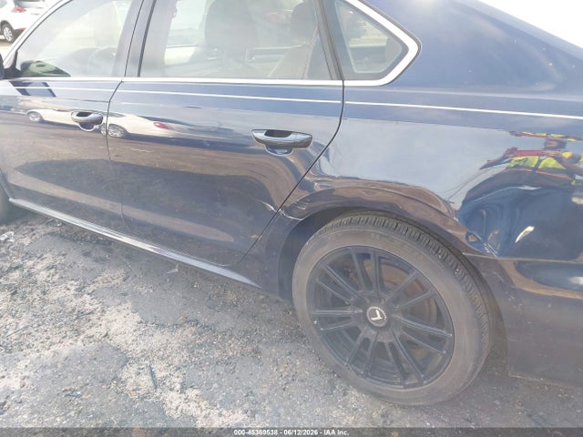 2015 Volkswagen Passat 2.0l Tdi Se მანქანა იყიდება აუქციონზე, vin: 1VWBV7A37FC032511, აუქციონის ნომერი: 45369538