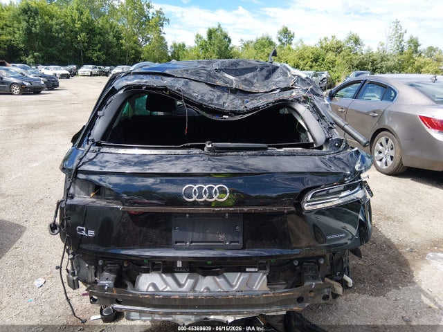 45369609 :رقم المزاد ، WA1EAAFY0P2123683 vin ، 2023 Audi Q5 Premium Plus 45 Tfsi S Line Quattro مزاد بيع