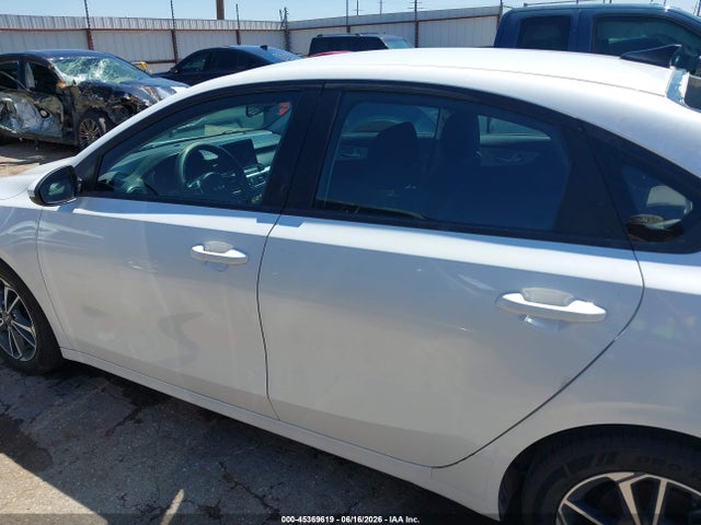 Продаж на аукціоні авто 2023 Kia Forte Lxs, vin: 3KPF24AD0PE647478, номер лоту: 45369619