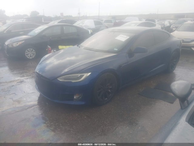 Tesla Model S 60/70/75/85 2016 5YJSA1E12GF173253 Image 2