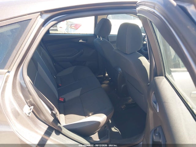 2012 Ford Focus Se მანქანა იყიდება აუქციონზე, vin: 1FAHP3K21CL465555, აუქციონის ნომერი: 45369632
