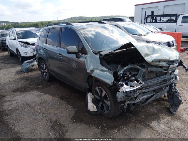 Продаж на аукціоні авто 2018 Subaru Forester 2.5i Limited, vin: JF2SJARC7JH590856, номер лоту: 45369639