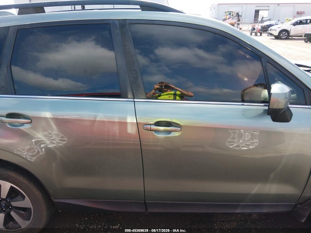 Продажа на аукционе авто 2018 Subaru Forester 2.5i Limited, vin: JF2SJARC7JH590856, номер лота: 45369639