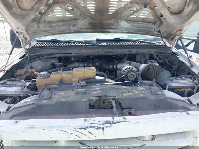 45369660 :رقم المزاد ، 1FTWW32F32ED59411 vin ، 2002 Ford F-350 Lariat/xl/xlt مزاد بيع