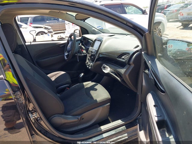 45369690 :رقم المزاد ، KL8CD6SA3HC755365 vin ، 2017 Chevrolet Spark 1lt Cvt مزاد بيع