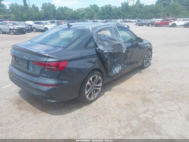 2025 Audi A3 Premium 40 Tfsi Quattro S Tronic მანქანა იყიდება აუქციონზე, vin: WAUGUDGY7SA126405, აუქციონის ნომერი: 45369697