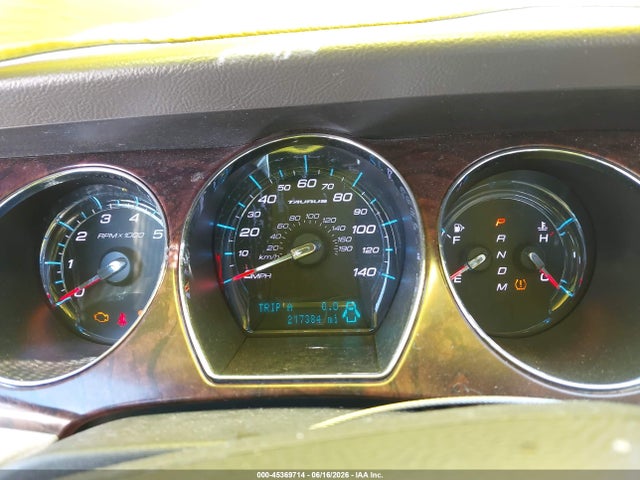 45369714 :رقم المزاد ، 1FAHP2FW3BG132224 vin ، 2011 Ford Taurus Limited مزاد بيع