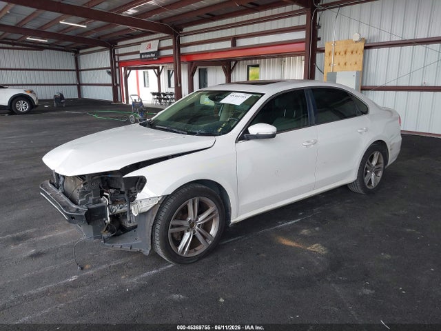 Aukcja sprzedaży 2014 Volkswagen Passat 1.8t Se, vin: 1VWBS7A30EC075174, numer aukcji: 45369755