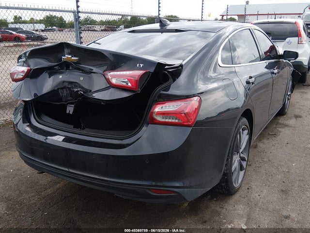 1G1ZE5ST2PF138507 Chevrolet Malibu Fwd 2lt