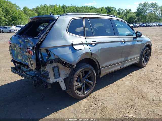 Продаж на аукціоні авто 2023 Volkswagen Tiguan 2.0t Se R-line Black, vin: 3VV8B7AX7PM127063, номер лоту: 45369811