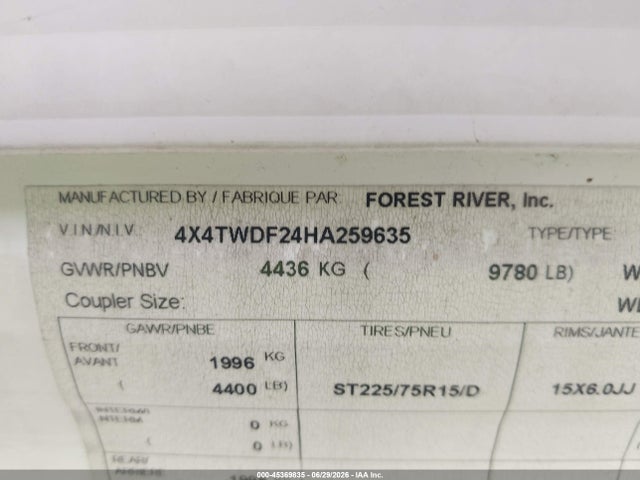 Продажа на аукционе авто 2017 Forest River Wildwood, vin: 4X4TWDF24HA259635, номер лота: 45369835