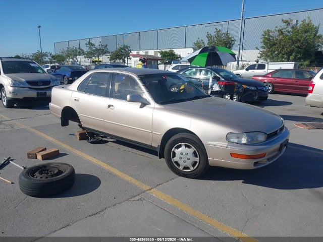 45369859 :رقم المزاد ، JT2SK12E0R0194617 vin ، 1994 Toyota Camry Le مزاد بيع