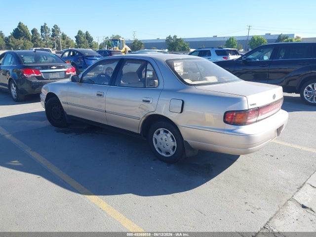 45369859 :رقم المزاد ، JT2SK12E0R0194617 vin ، 1994 Toyota Camry Le مزاد بيع