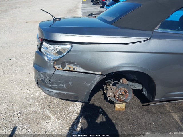 Aukcja sprzedaży 2013 Chrysler 200 S, vin: 1C3BCBGG1DN739227, numer aukcji: 45369919