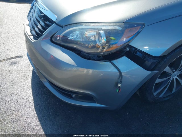Aukcja sprzedaży 2013 Chrysler 200 S, vin: 1C3BCBGG1DN739227, numer aukcji: 45369919