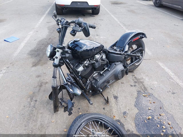 Harley-Davidson FXBB 2020 1HD1YJJ11LB053419 Image 2
