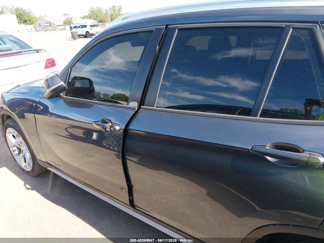 Aukcja sprzedaży 2015 Bmw X1 Xdrive28i, vin: WBAVL1C52FVY34063, numer aukcji: 45369947