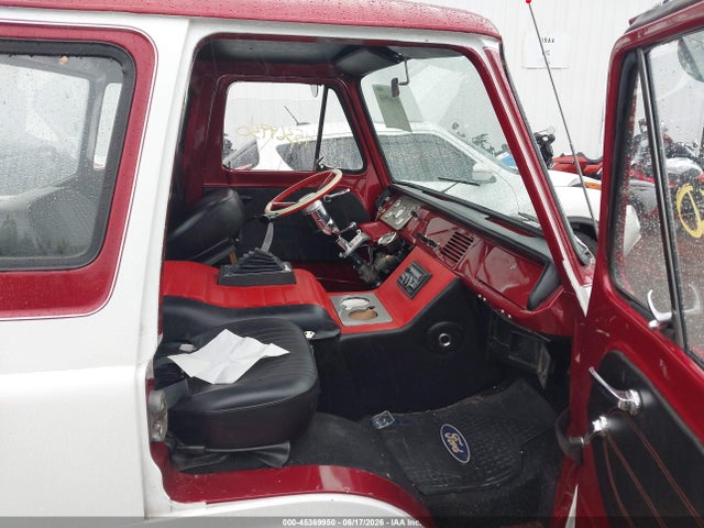 45369950 :رقم المزاد ، E10TH285179 vin ، 1962 Ford Econoline مزاد بيع