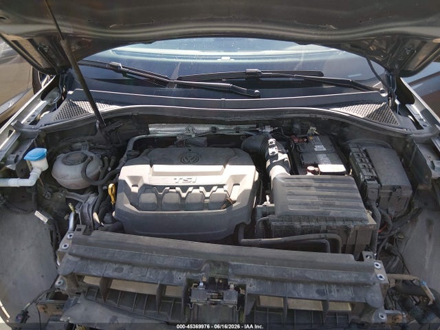 2018 Volkswagen Tiguan 2.0t Se/2.0t Sel მანქანა იყიდება აუქციონზე, vin: 3VV2B7AX4JM030593, აუქციონის ნომერი: 45369976