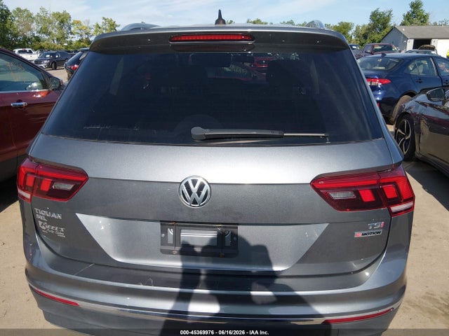 2018 Volkswagen Tiguan 2.0t Se/2.0t Sel მანქანა იყიდება აუქციონზე, vin: 3VV2B7AX4JM030593, აუქციონის ნომერი: 45369976