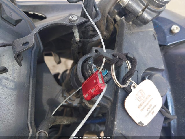 Honda Cbr500 R 2015 MLHPC4461F5200034 Image 11