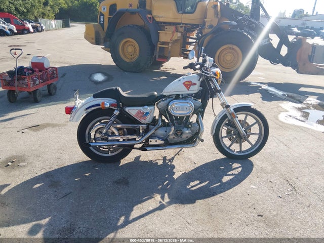 1986 Harley-davidson Xlh883 მანქანა იყიდება აუქციონზე, vin: 1HD4CAM1XGY110405, აუქციონის ნომერი: 45370018