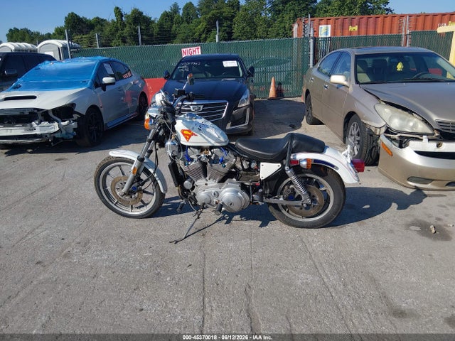 1986 Harley-davidson Xlh883 მანქანა იყიდება აუქციონზე, vin: 1HD4CAM1XGY110405, აუქციონის ნომერი: 45370018