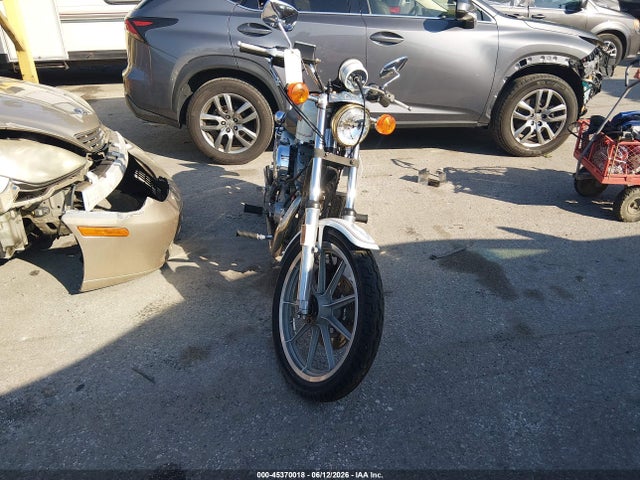 1986 Harley-davidson Xlh883 მანქანა იყიდება აუქციონზე, vin: 1HD4CAM1XGY110405, აუქციონის ნომერი: 45370018