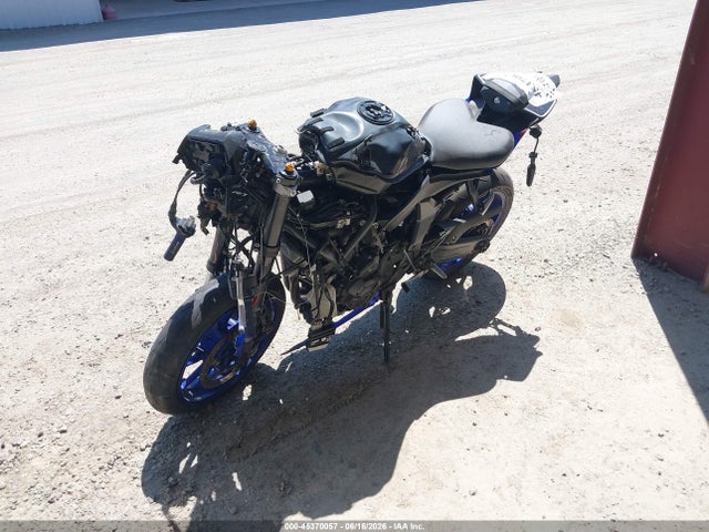 Yamaha Yzfr7 2023 JYARM38Y7PA001461 Image 2