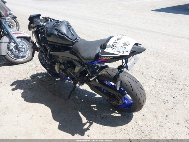 Yamaha Yzfr7 2023 JYARM38Y7PA001461 Image 3