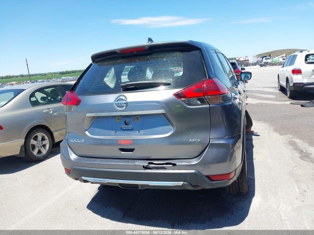 Nissan ROGUE S 2017 KNMAT2MV8HP535559 Image 16