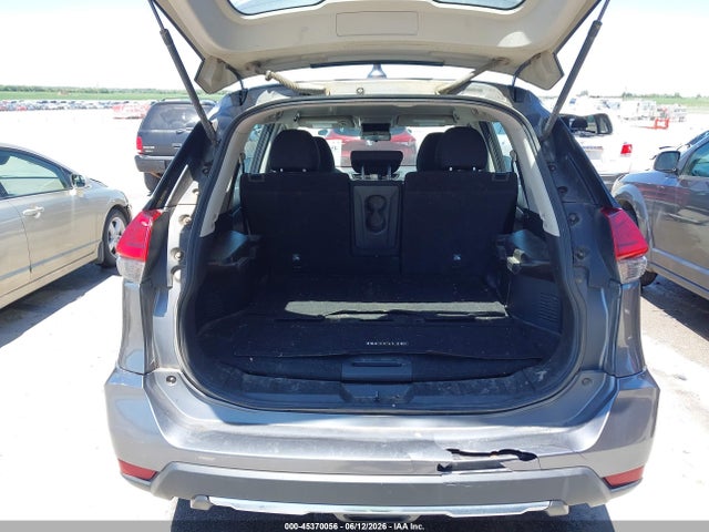 Nissan ROGUE S 2017 KNMAT2MV8HP535559 Image 17