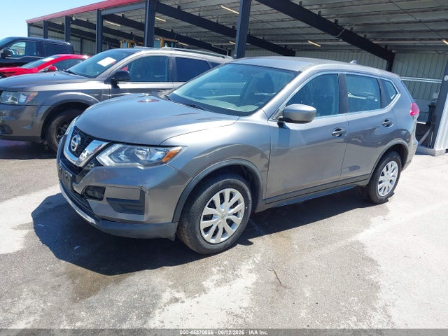 Nissan ROGUE S 2017 KNMAT2MV8HP535559 Image 2