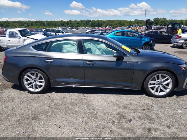 Aukcja sprzedaży 2023 Audi A5 Sportback Premium Plus 45 Tfsi S Line Quattro S Tronic, vin: WAUFACF58PA022955, numer aukcji: 45370067