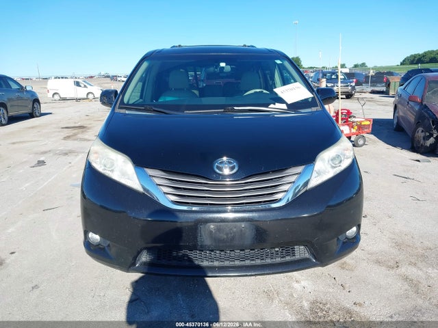 2012 Toyota Sienna Xle V6 8 Passenger მანქანა იყიდება აუქციონზე, vin: 5TDYK3DC8CS256617, აუქციონის ნომერი: 45370136