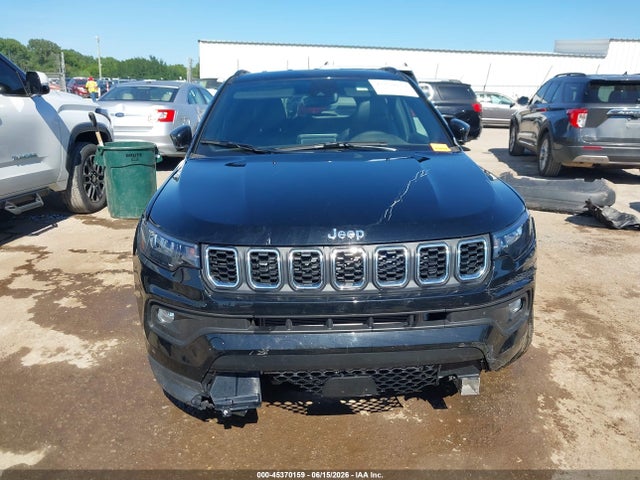 45370159 :رقم المزاد ، 3C4NJDBN9TT198135 vin ، 2026 Jeep Compass Latitude مزاد بيع