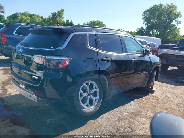 45370159 :رقم المزاد ، 3C4NJDBN9TT198135 vin ، 2026 Jeep Compass Latitude مزاد بيع