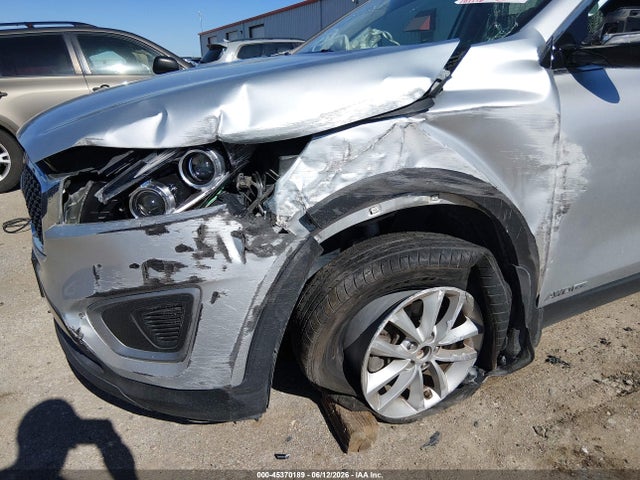 5XYPGDA59JG381936 KIA Sorento 3.3l Lx