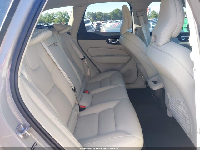 45370222 :رقم المزاد ، YV4M12RC1S1026687 vin ، 2025 Volvo Xc60 B5 Plus مزاد بيع