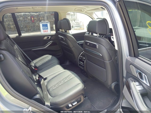 BMW X7 Xdrive40i 2026 5UX23EM09T9074121 Image 8