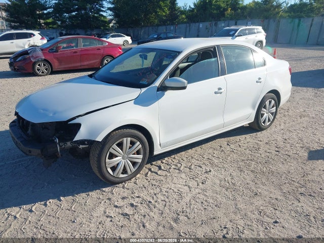 Продажа на аукционе авто 2017 Volkswagen Jetta 1.4t S, vin: 3VW2B7AJ7HM325981, номер лота: 45370262