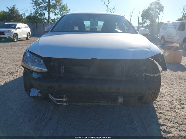 Продажа на аукционе авто 2017 Volkswagen Jetta 1.4t S, vin: 3VW2B7AJ7HM325981, номер лота: 45370262