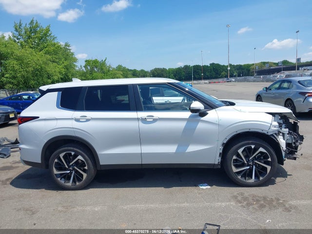 Продаж на аукціоні авто 2024 Mitsubishi Outlander Se 2.5 S-awc, vin: JA4J4VA85RZ008009, номер лоту: 45370275